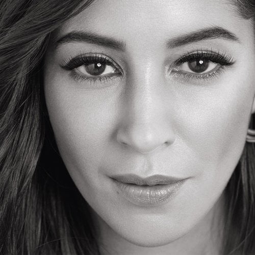 Leila Bekhti Volume Million (producto estrella)